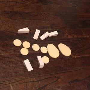 Cosmetic sponges from five below 14 pack